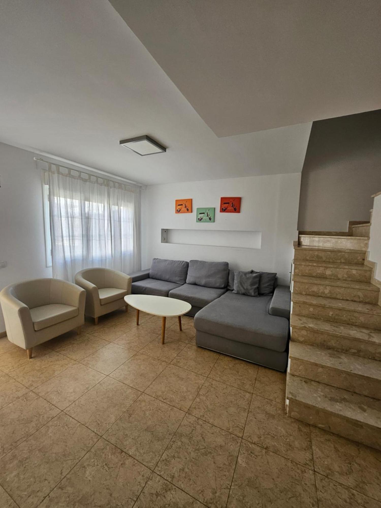 Chalet Adosado En La Playa Кульера Экстерьер фото